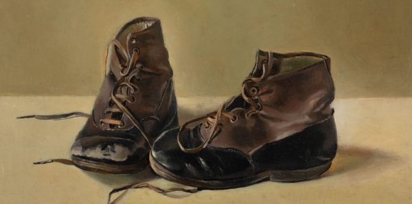 Stillleben mit Kinderschuhen | 1945